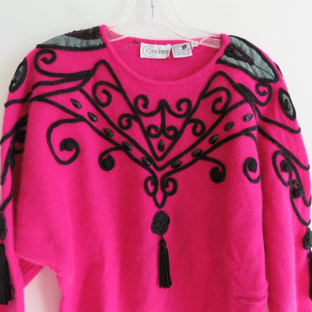 VINTAGE CEDARS Angora Lambswool  Pink Beaded Dolman Sleeve Sweater - Size M - Picture 2 of 15